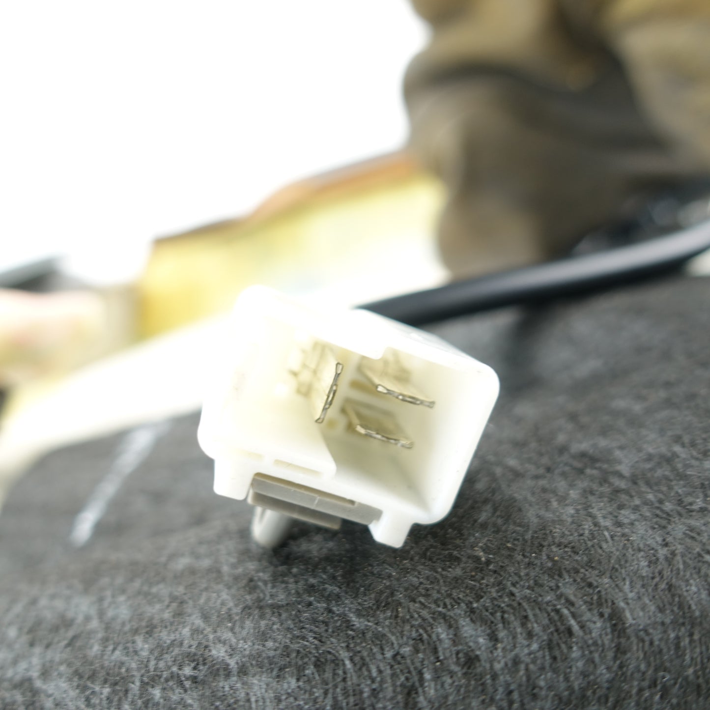 Damage 2016 2017 2018 2019 Nissan TITAN XD Driver Left Front Lower Seat Cushion