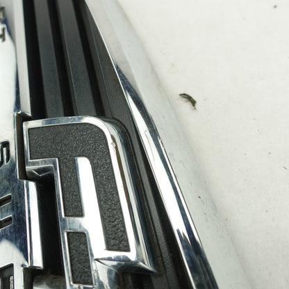 Damage 2011 2012 2013 2014 Ford F350 Lariat Driver Left Fender Vent Emblem Logo