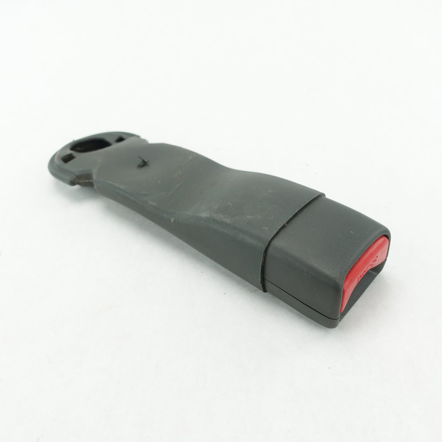 2003 2004 2005 2006 Silverado Sierra Front Center Jump Seat Belt Buckle