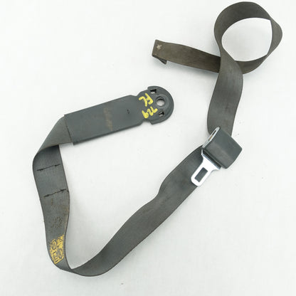 Damage 2003 2004 2005 2006 Silverado Sierra Front Center Jump Seat Belt