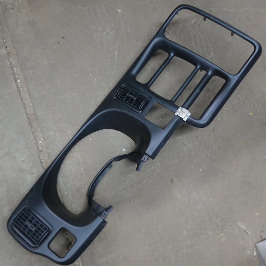 2003 2004 2005 GMC Chevy C4500 C5500 Topkick Kodiak Radio Speedometer Bezel Trim