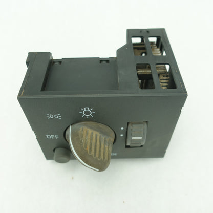 2003 2004 2005 GMC Chevy C4500 C5500 Topkick Kodiak Headlight Light Lamp Switch
