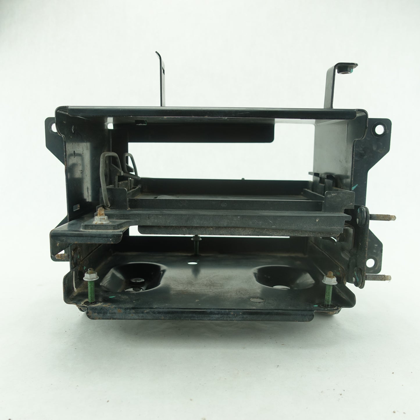 2003 2004 GMC Chevy C4500 C5500 Topkick Kodiak ECM TCM Computer Bracket Mounting