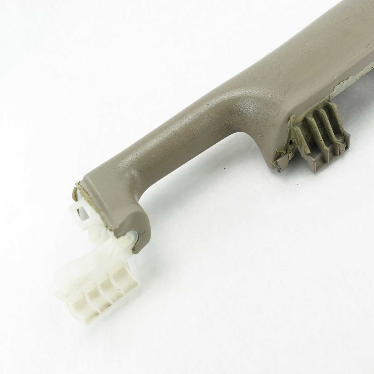 2003 2004 2005 Silverado Sierra Driver Left Front Door Handle Armrest Arm Rest