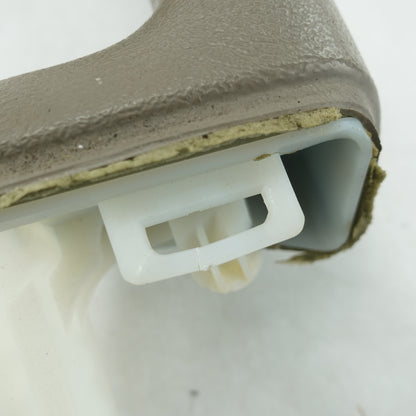 Damage 2003 2004 2005 Yukon Passenger Right Front Door Handle Armrest Arm Rest