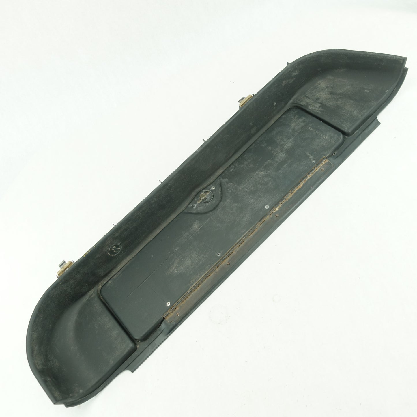 2003 2004 GMC Chevy C4500 C5500 Topkick Kodiak Front Left Sill Scuff Plate Door