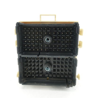 2003 2004 2005 2006 Silverado Sierra Lower Dash/Fire Wall Fuse Junction Box