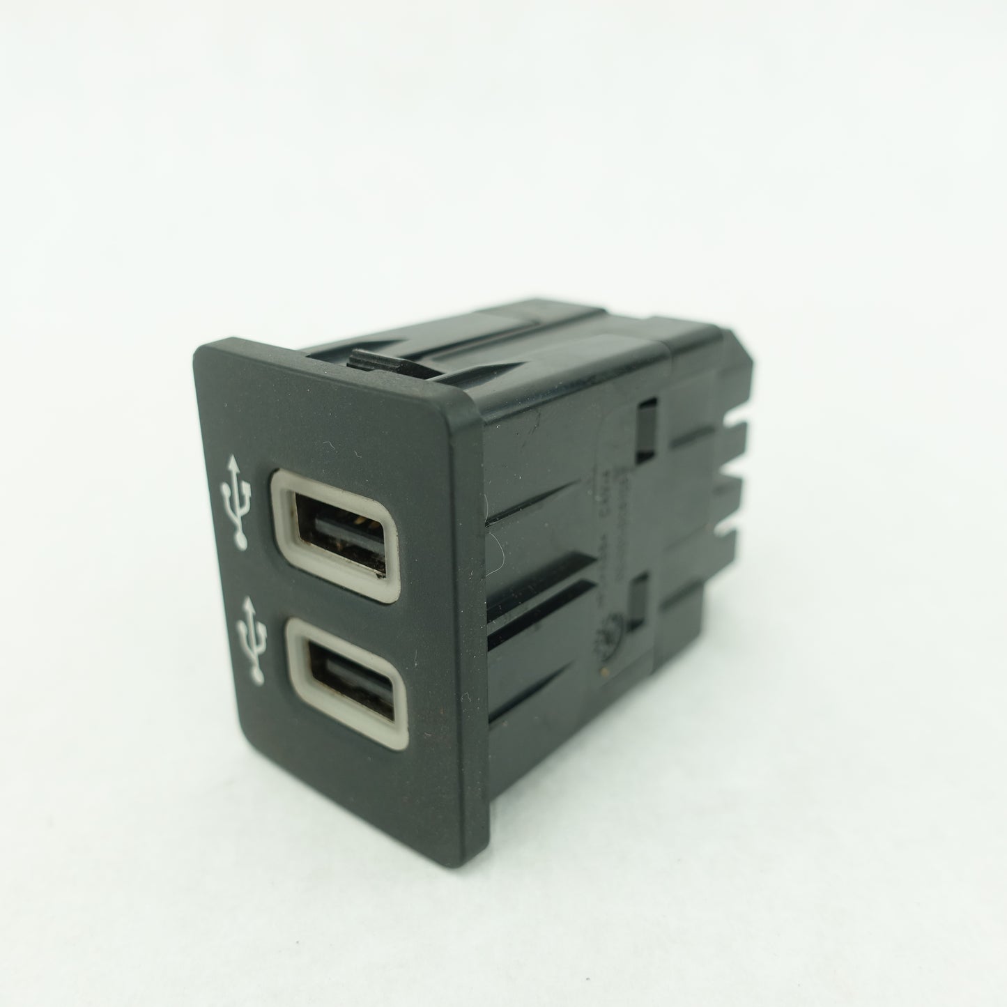 2017 2018 2019 2020 2021 Ford F250 F350 Center Console USB Port Plug