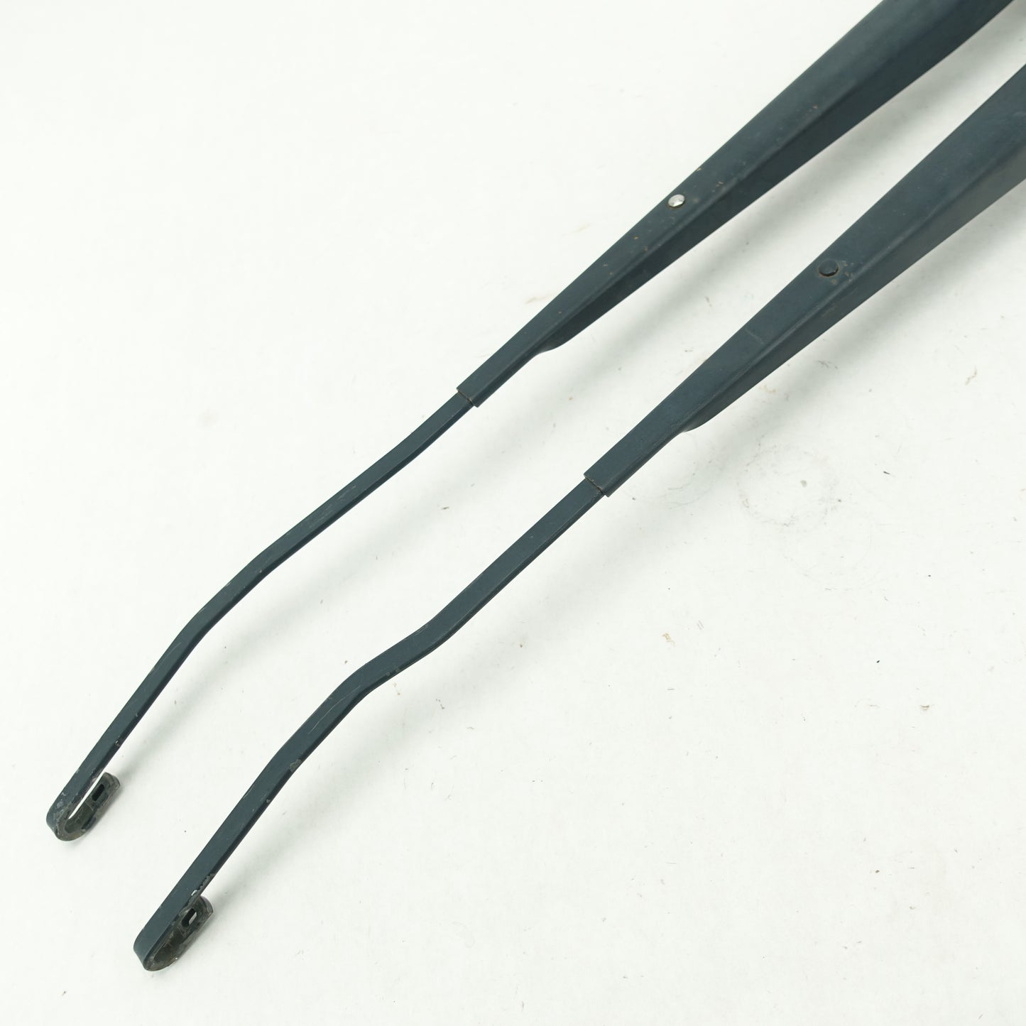 2011 2012 2013 2014 2015 Ford F250 F350 Windshield Wiper Arm Arms Left Right Set