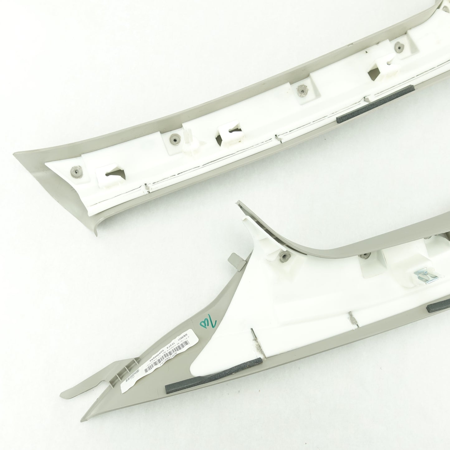 2011 2012 2013 2014 Town & Country Caravan Left Right A Pillar Trim Panel Set