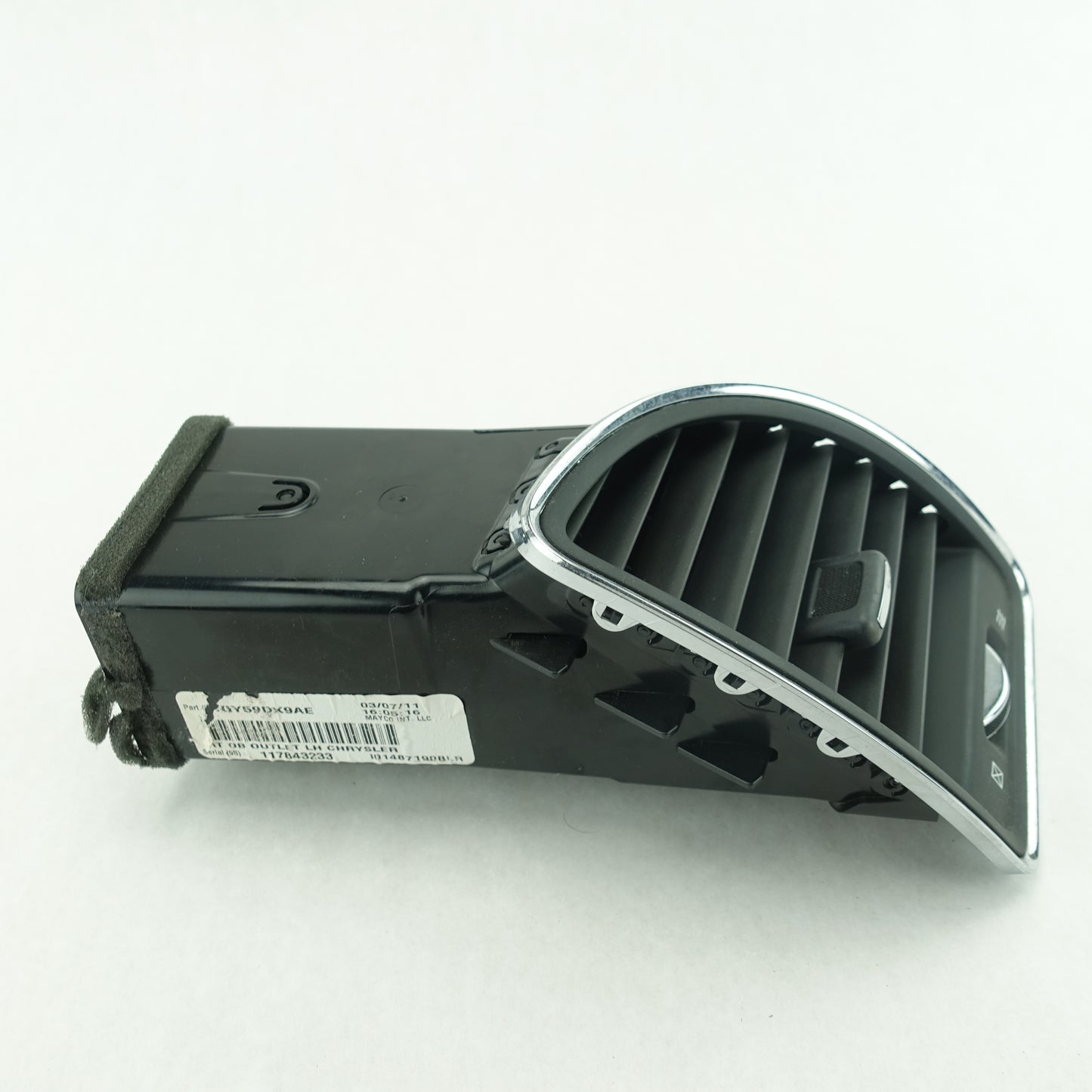 2011 2012 2013 2014 2015 2016 Caravan Town & Country Driver Left Dash Air Vent