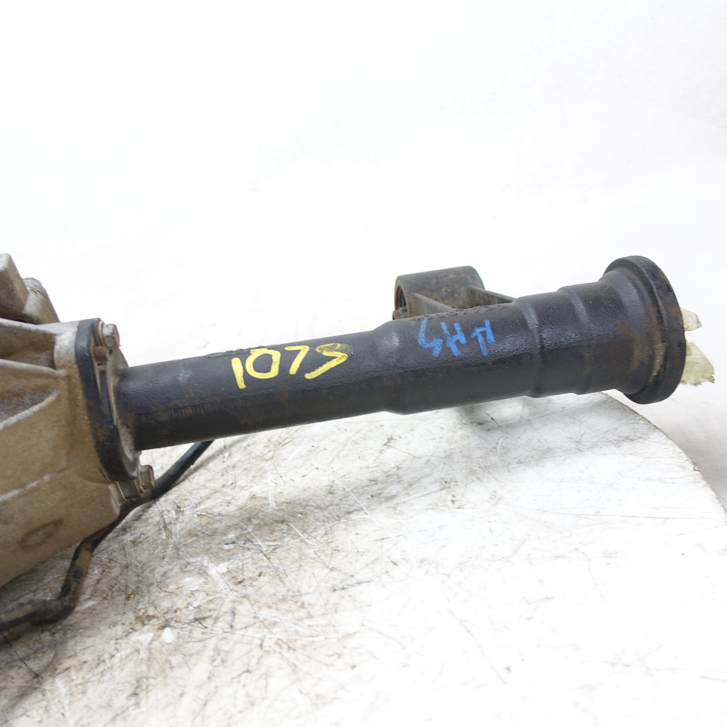 2016 2017 2018 2019 Nissan Titan XD 5.0L Diesel Front Carrier Differential