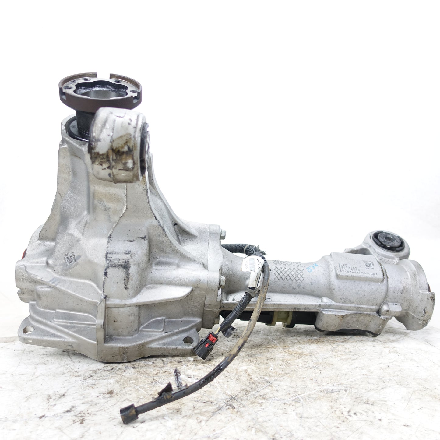 Damage 2019 2020 Silverado Sierra 1500 Front Carrier Differential 3.23 GU5 SU5