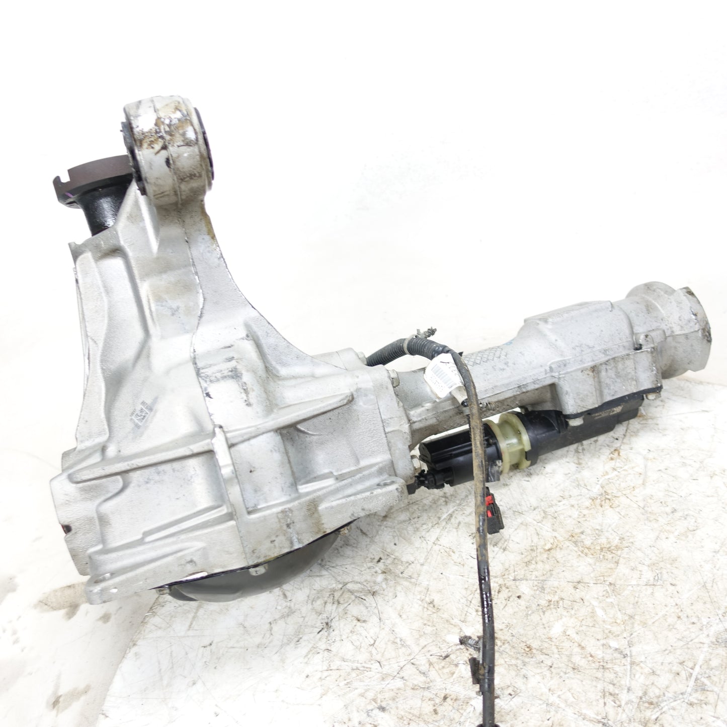 Damage 2019 2020 Silverado Sierra 1500 Front Carrier Differential 3.23 GU5 SU5