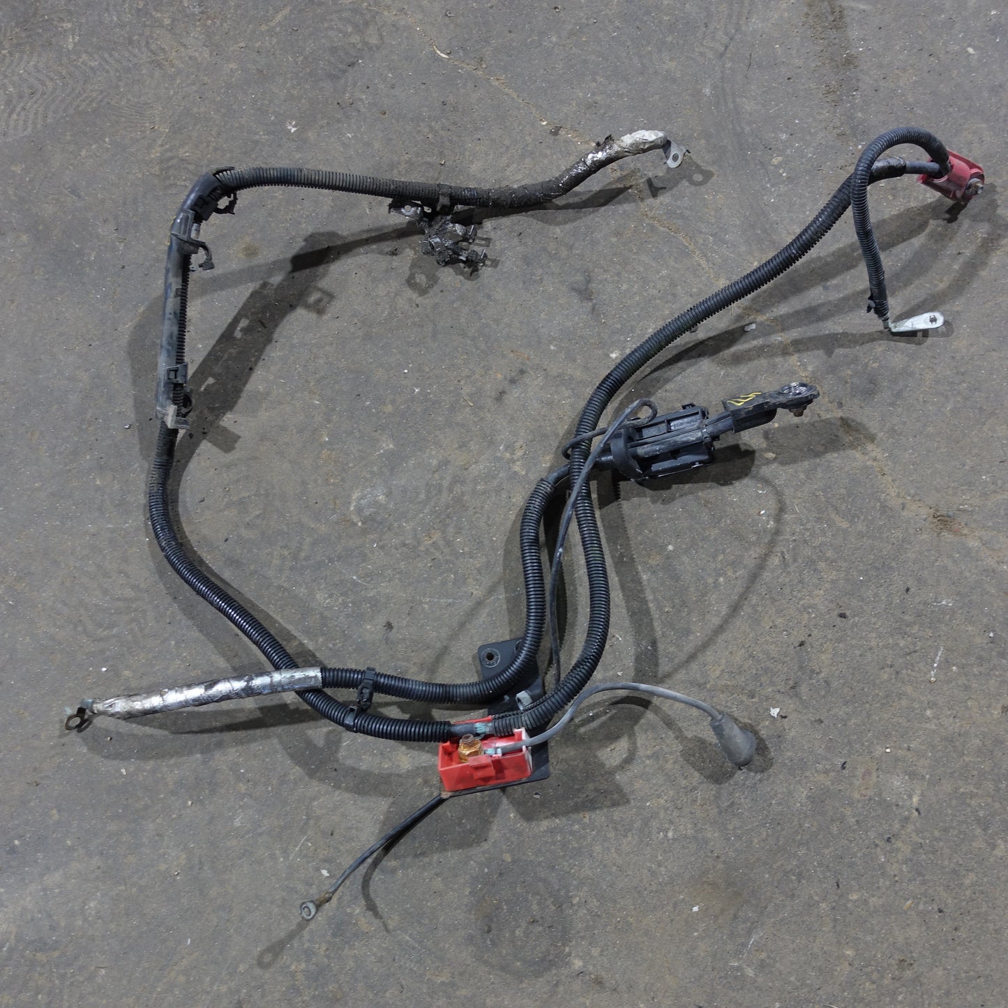 2003 2004 2005 2006 GMC Yukon 6.0L Positive Negative Battery Cable Wire