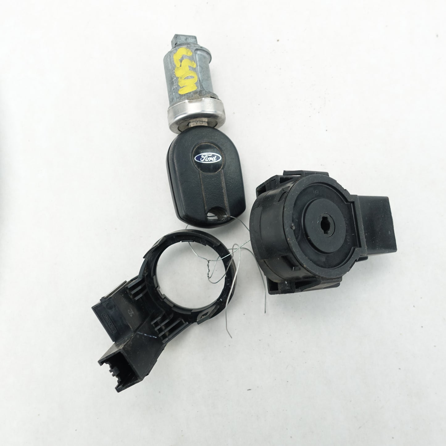 2011 2012 2013 2014 Ford F250 F350 Key Lock Cylinder Anti-Theft Immobilizer Key