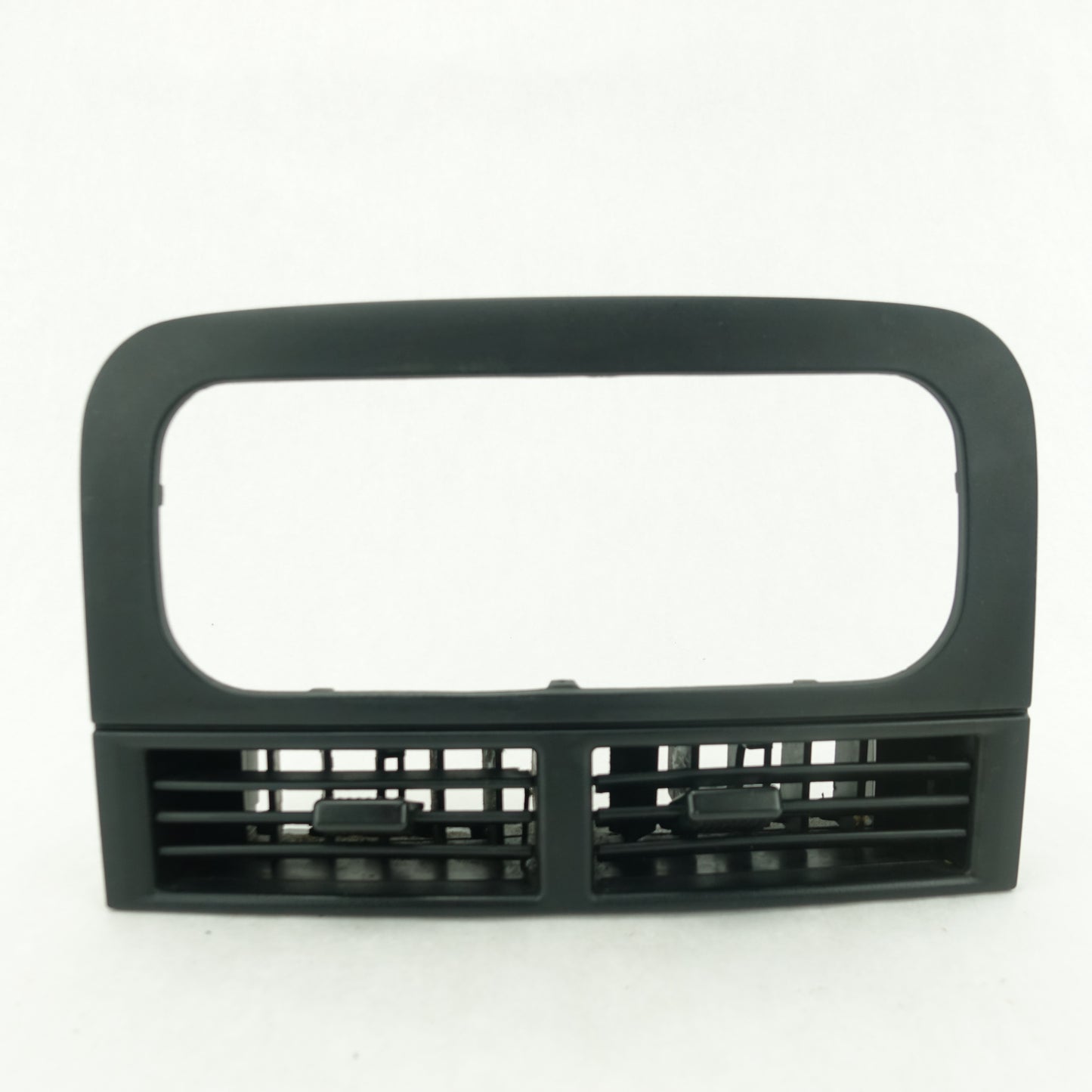 1999 2000 2001 2002 2003 2004 Jeep Grand Cherokee Center Dash Vent Black