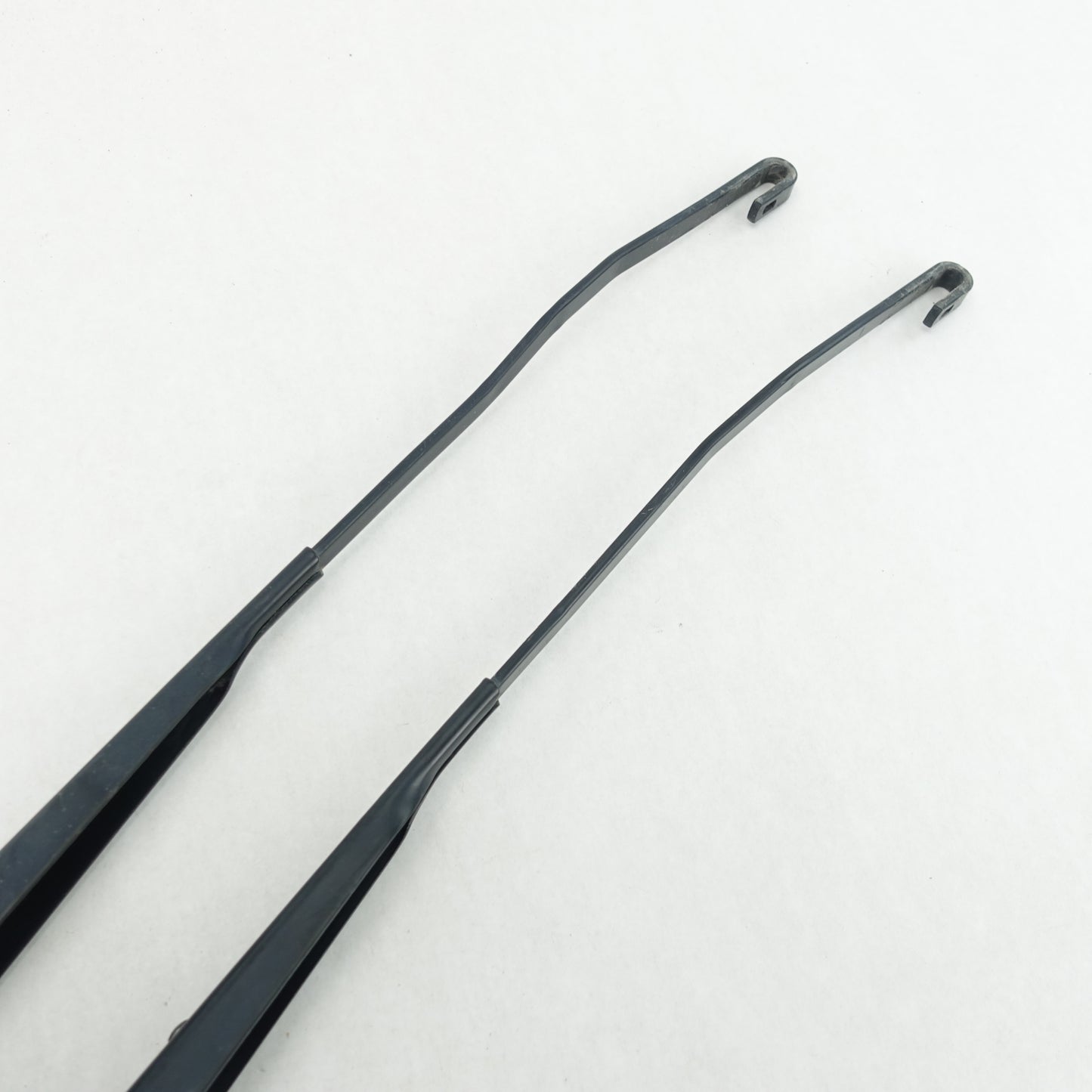 2011 2012 2013 2014 2015 Ford F250 F350 Windshield Wiper Arm Arms Left Right Set