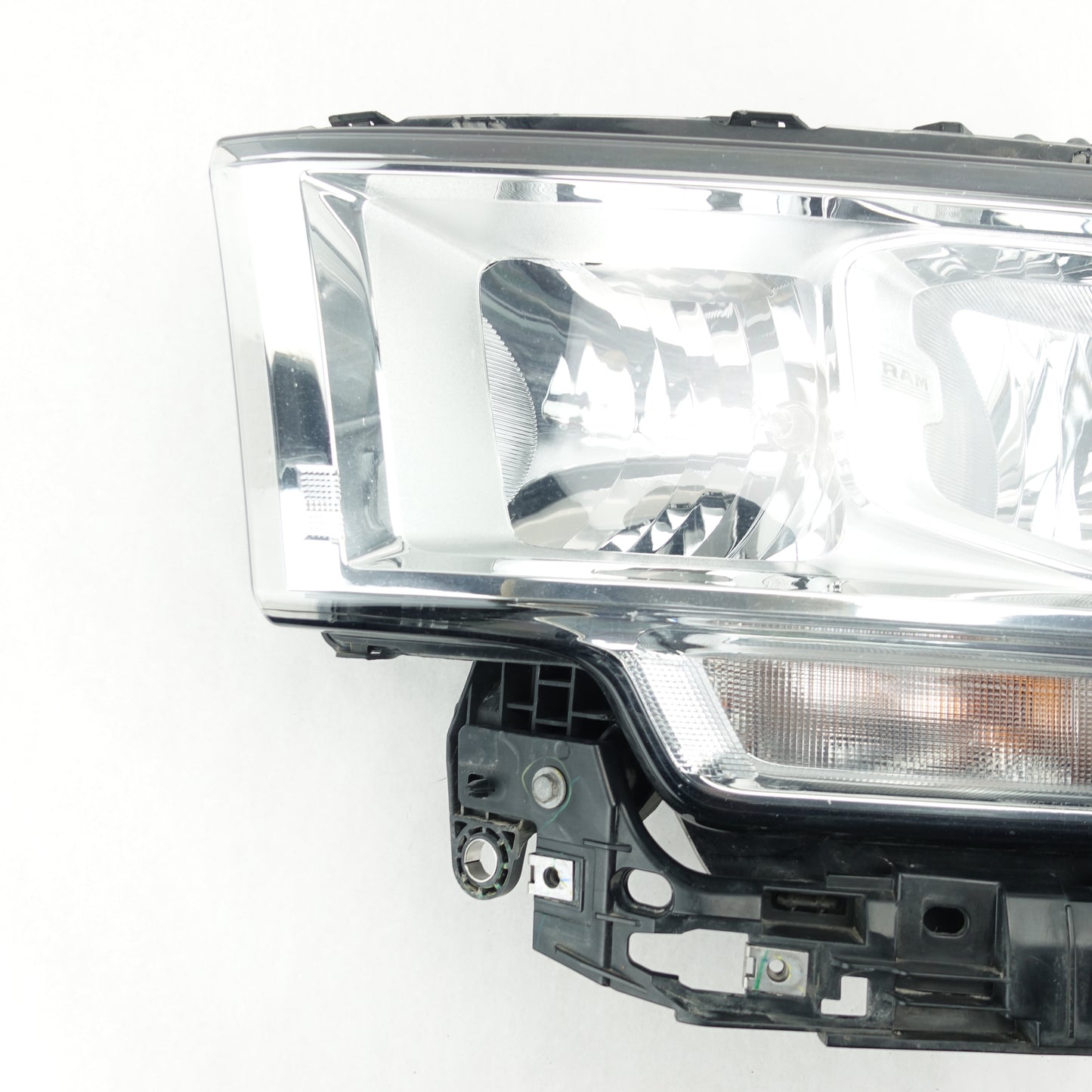 2019 2020 2021 2022 Ram 2500 3500 Driver Left Headlight Head Light Lamp Halogen