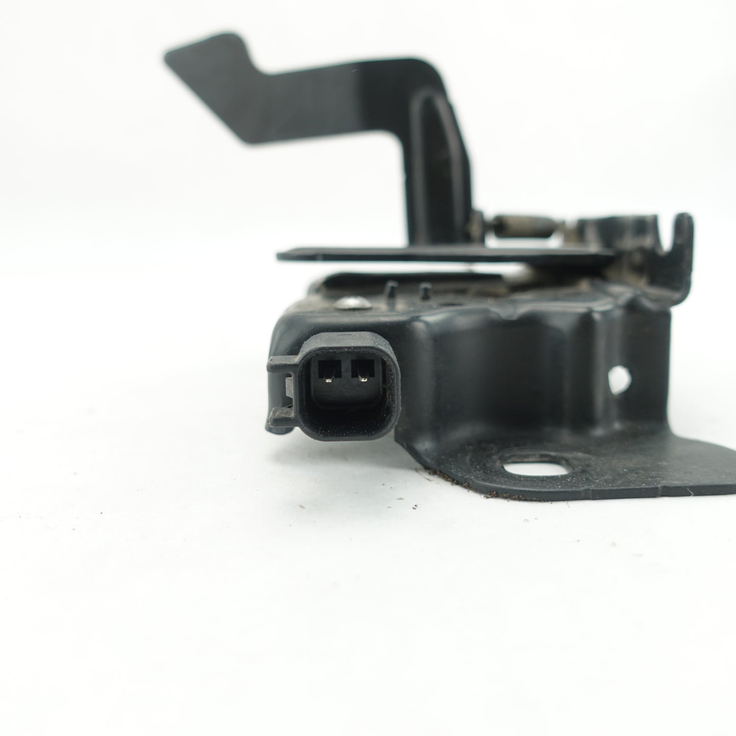 2009 2010 2011 2012 2013 2014 2015 2016 2017 2018 Ram 1500 Hood Latch