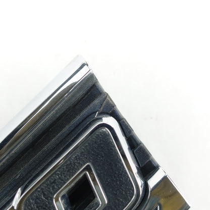 Damage 2011 2012 2013 2014 15 Ford F250 XLT Driver Left Fender Vent Emblem Logo