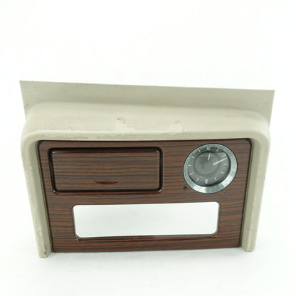 2003 2004 2005 2006 Cadillac Escalade Center Console CD Changer Trim Bezel Clock