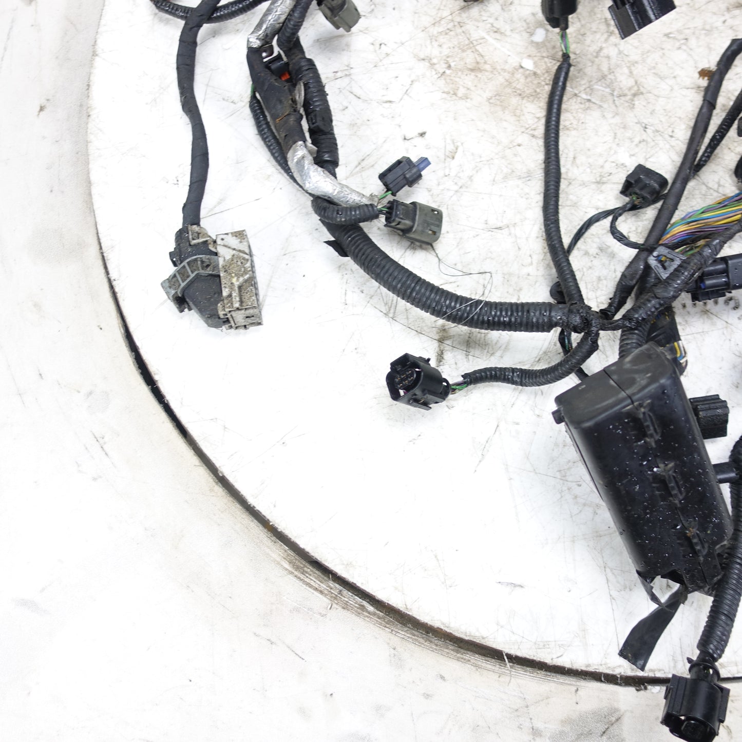 Damage 2013 2014 2015 Ford Taurus 3.5L Turbo Engine Wire Harness