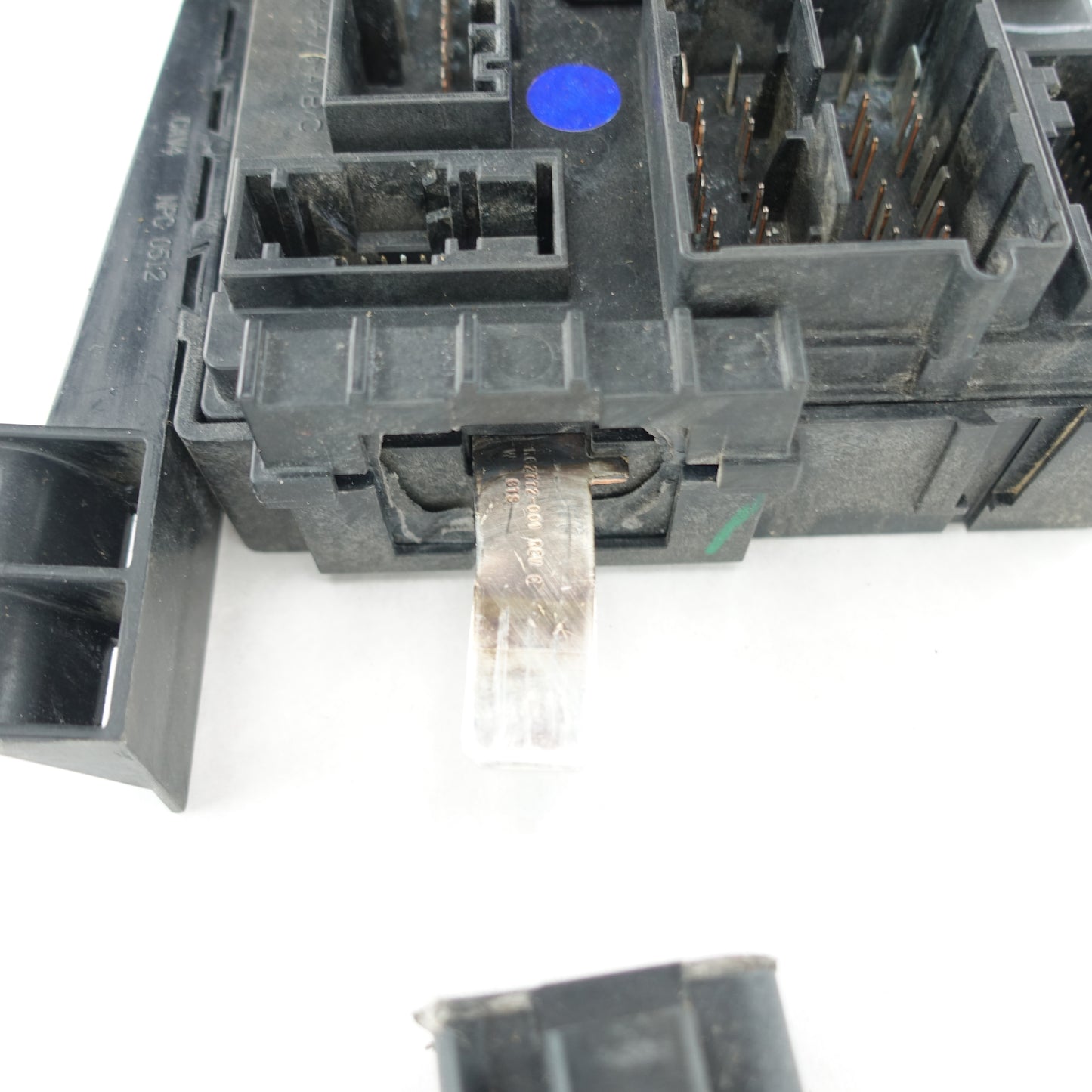 Damage 2008 2009 2010 Ford F250 F350 Fuse Junction Box BCM Control Module Computer