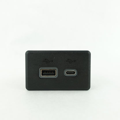 2019 2020 2021 2022 2023 2024 Silverado Sierra Center Dash USB A C Port