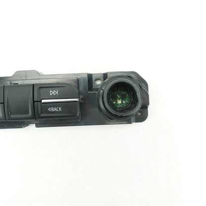 Damage 20 2021 2022 Silverado Sierra Radio Screen Power Control Seek Tune Button