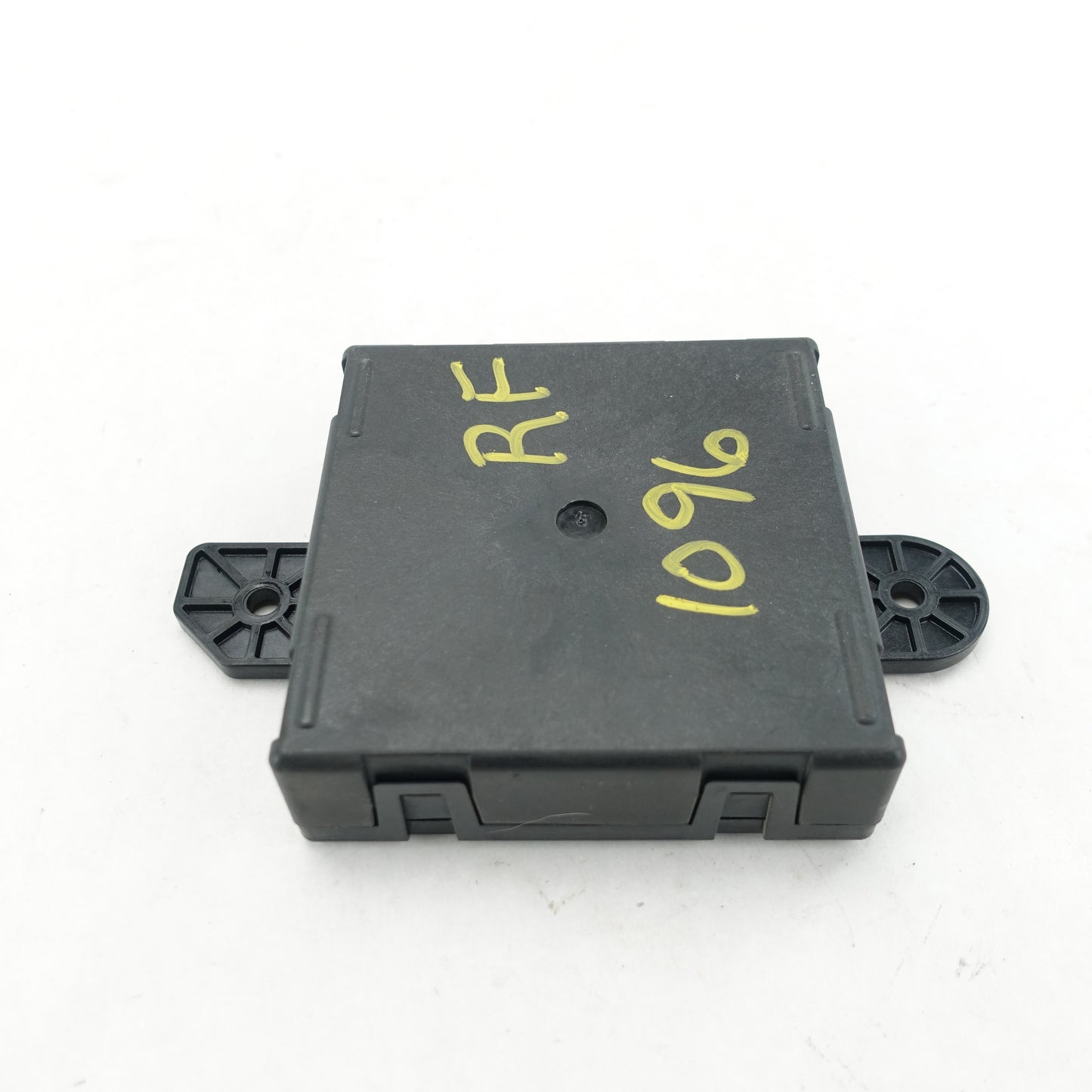 2019 2020 Ram 2500 3500 Passenger Right Front Door Module Hub