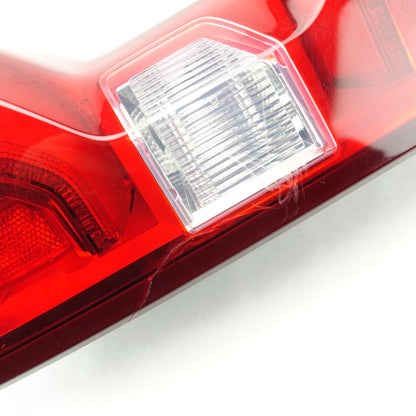 Damage 2020 2021 Silverado 1500 Passenger Right Rear Taillight Tail Light Lamp
