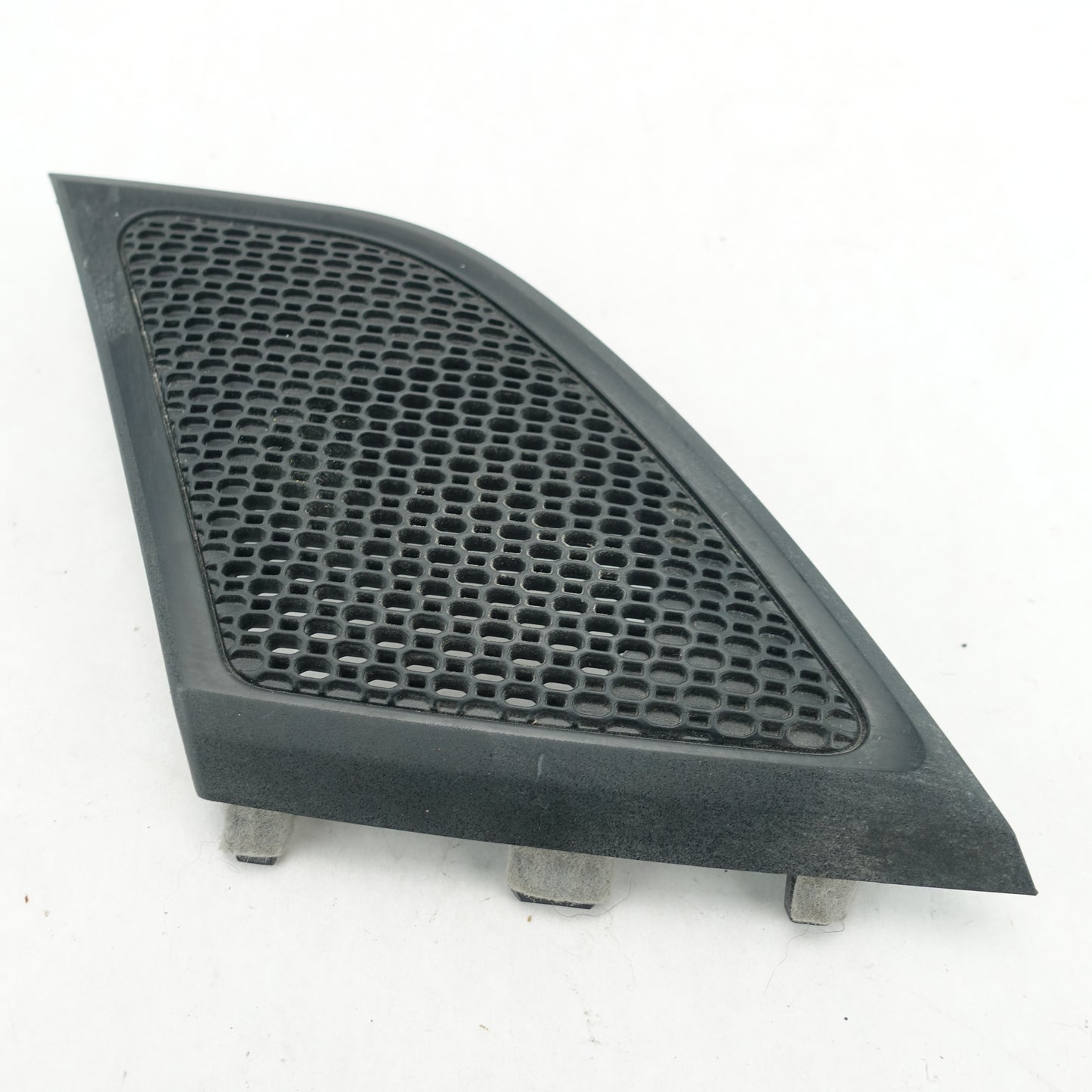 2019 2020 2021 22 Ram 2500 3500 Passenger Right Dash Speaker Grille Grill Cover