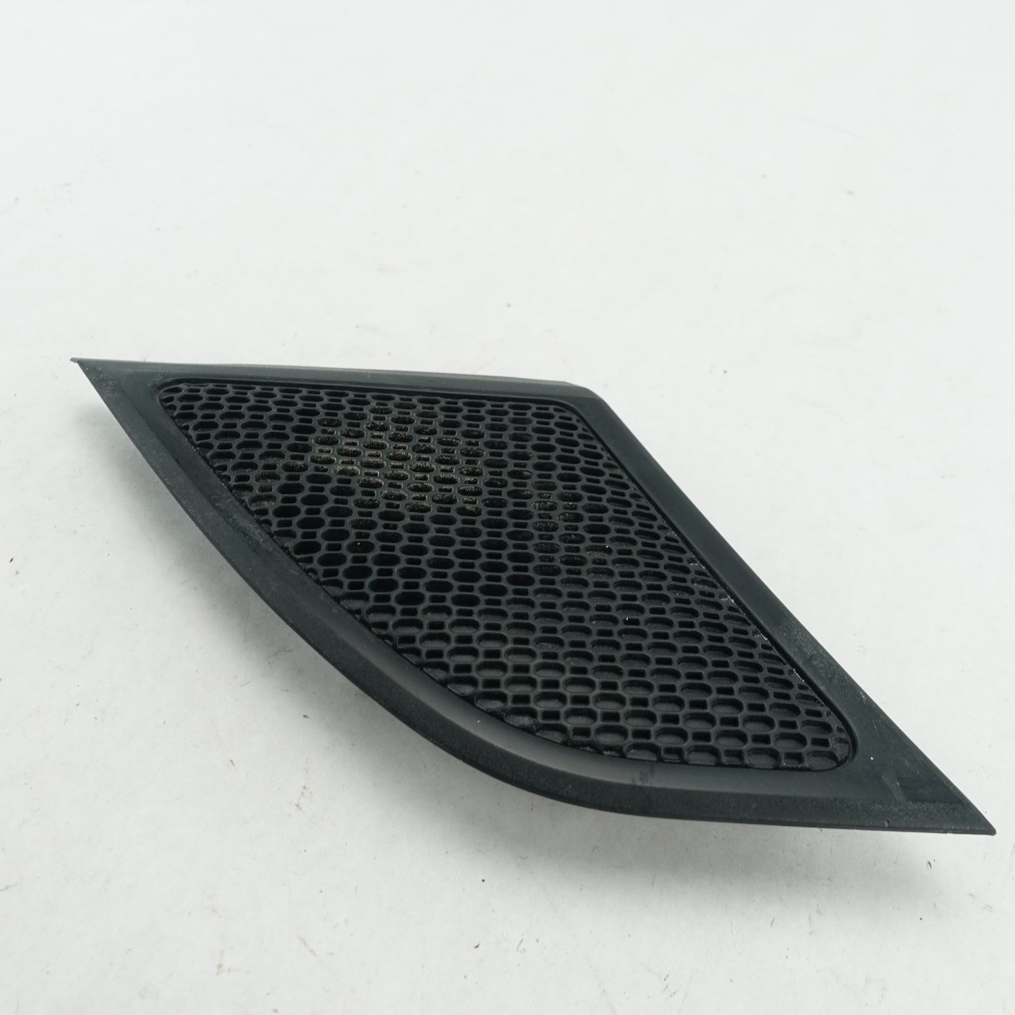 2019 2020 2021 22 Ram 2500 3500 Passenger Right Dash Speaker Grille Grill Cover