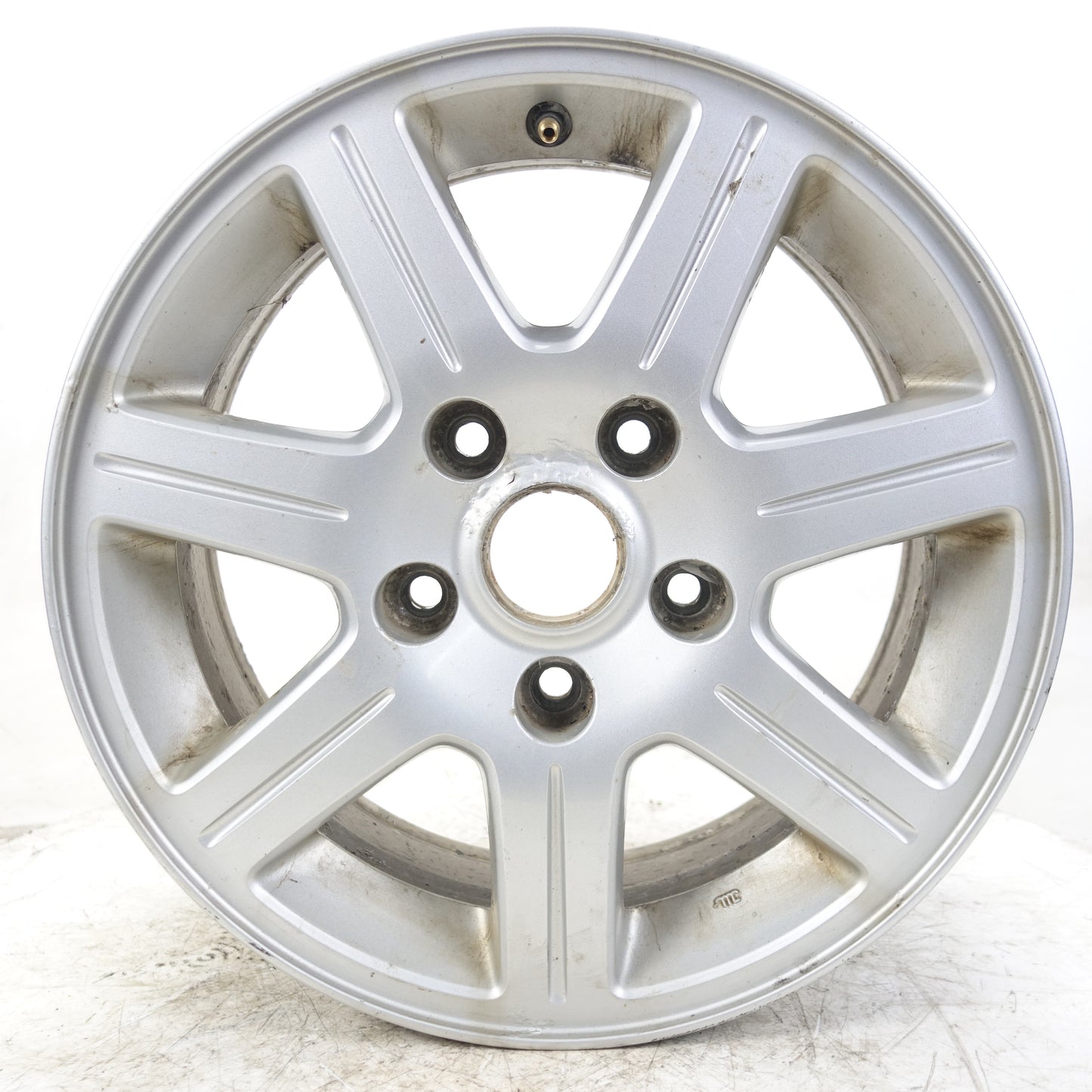 2011 2012 Chrysler Town & Country 16 Inch Aluminum Alloy Wheel Rim Ring
