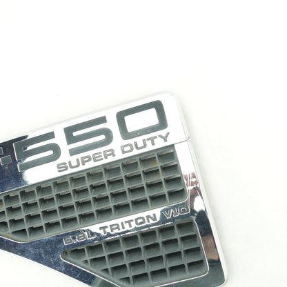 2008 2009 2010 Ford F550 XLT 6.8L Driver Left Fender Vent Emblem Logo