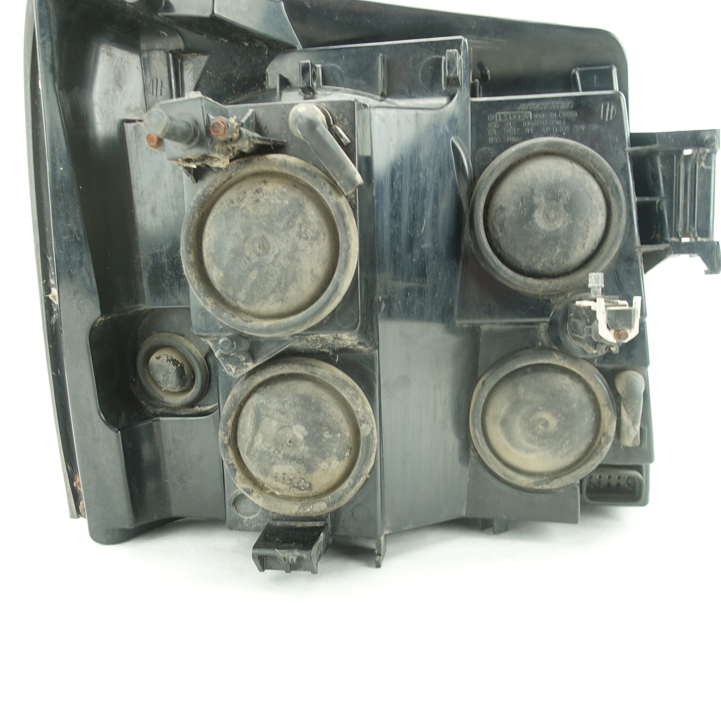 2003 2004 Cadillac Escalade Headlight Head Light Lamp HID Driver Left (Foggy)