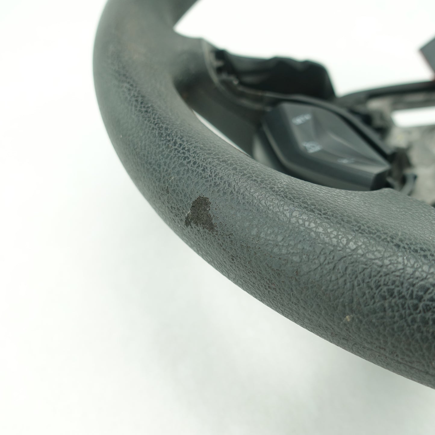 Damage 2012 2013 2014 Ford Focus Steering Wheel Black