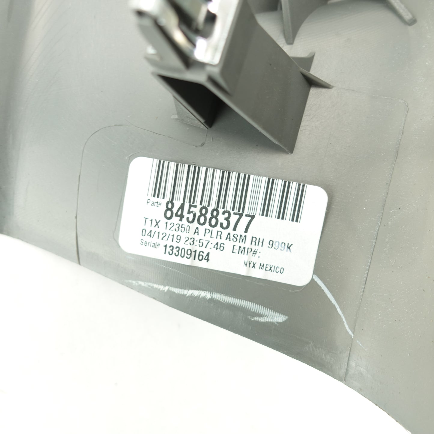 Damage 2020 2021 2022 2023 2024 Silverado Sierra A Pillar Grab Handle Trim Set