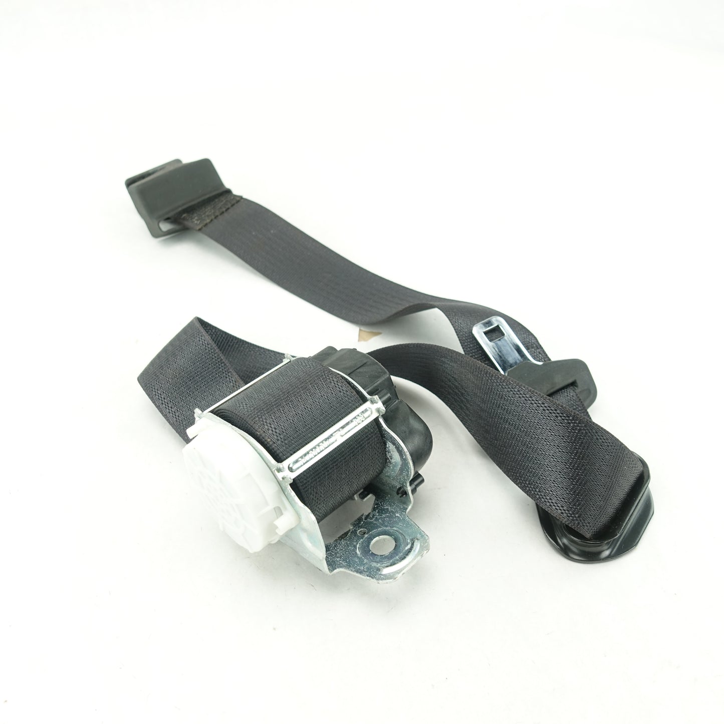 2019 2020 2021 22 Silverado Sierra Extended Crew Cab Rear Left Seat Belt Black