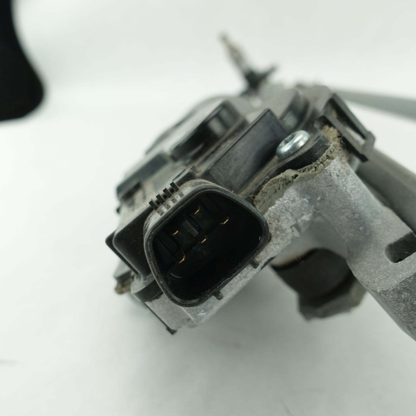 2019 2020 2021 2022 2023 Silverado Sierra Windshield Wiper Motor Transmission