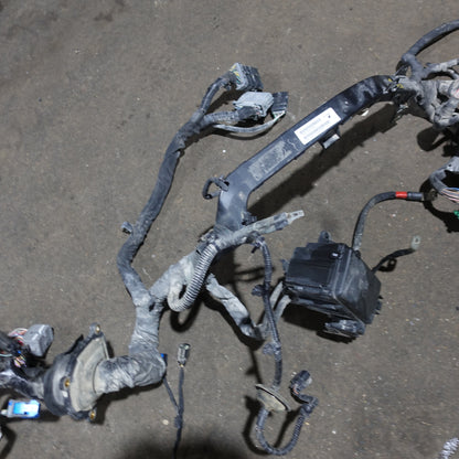 2019 Ram 2500 3500 6.7 Fire Wall Positive Battery Cable Aux PDC Relay Box