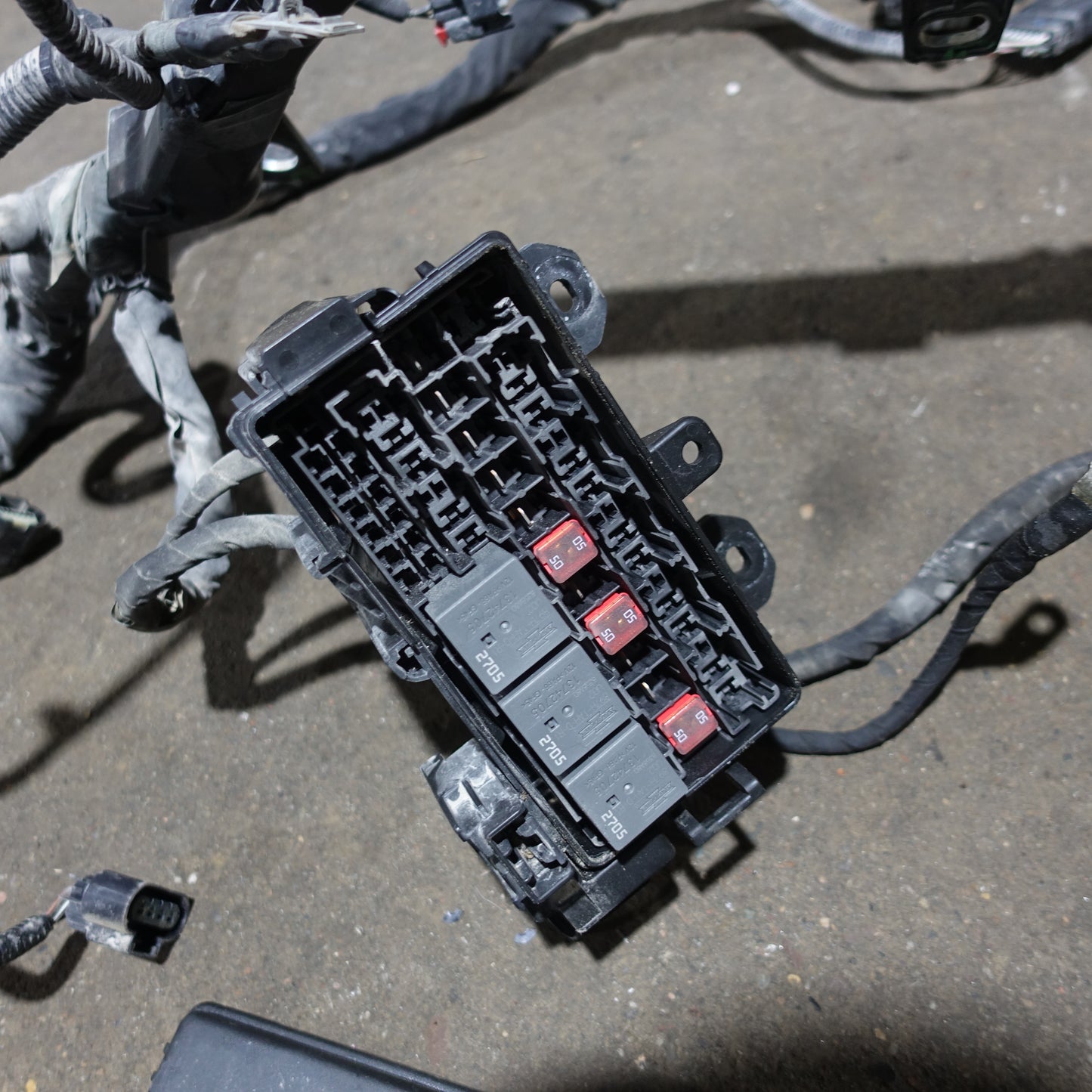 2019 Ram 2500 3500 6.7 Fire Wall Positive Battery Cable Aux PDC Relay Box