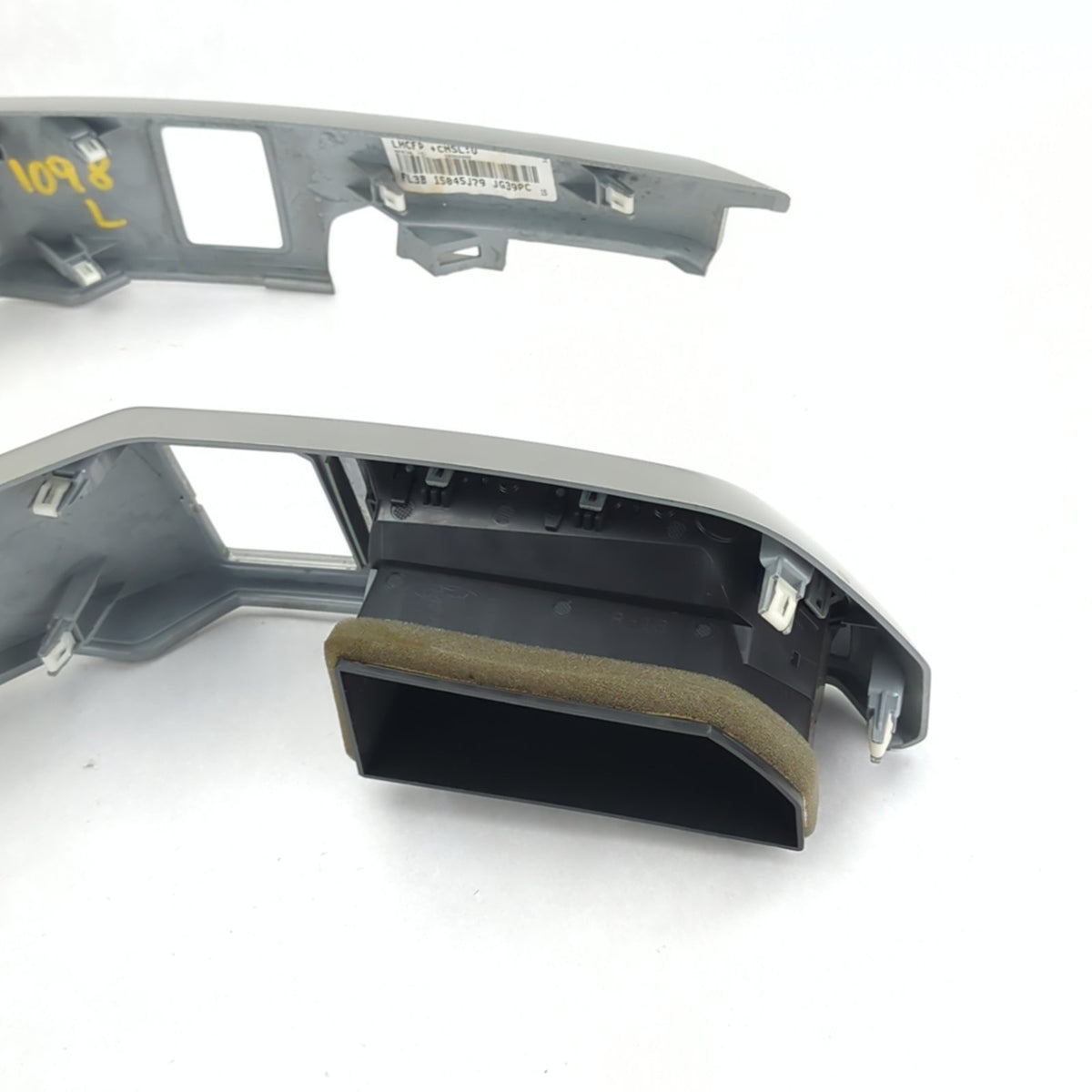 2015 2016 2017 2018 2019 Ford F150 Full Console Dash Radio Vent Trim Bezel
