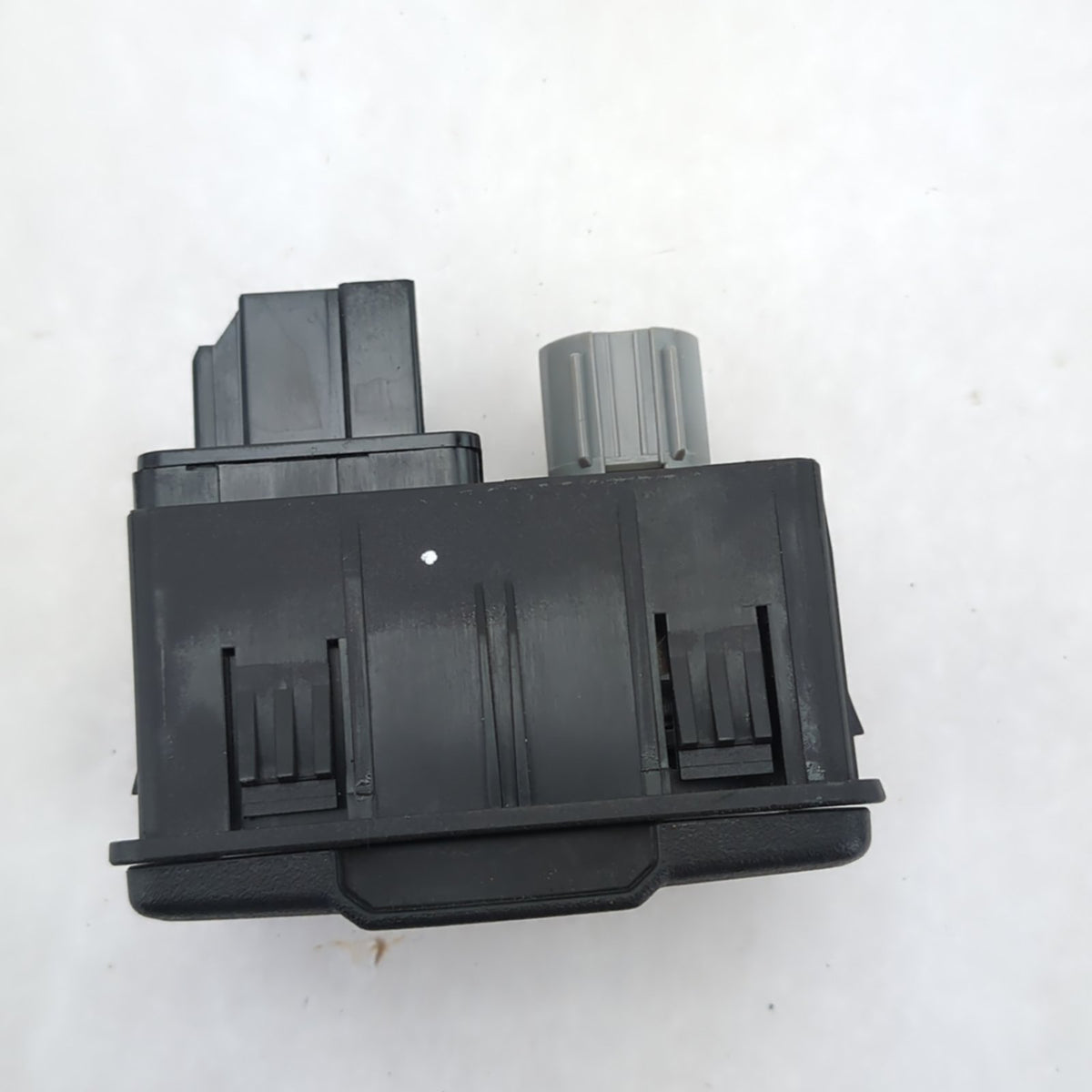 2015 2016 2017 2018 2019 2020 Ford F150 Power Outlet Inverter 12V 110V AC