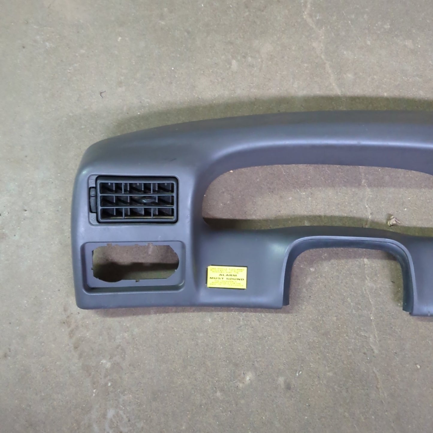 2000 2001 2002 2003 2004 Ford F250 F350 Dash Radio Instrument Cluster Bezel Trim