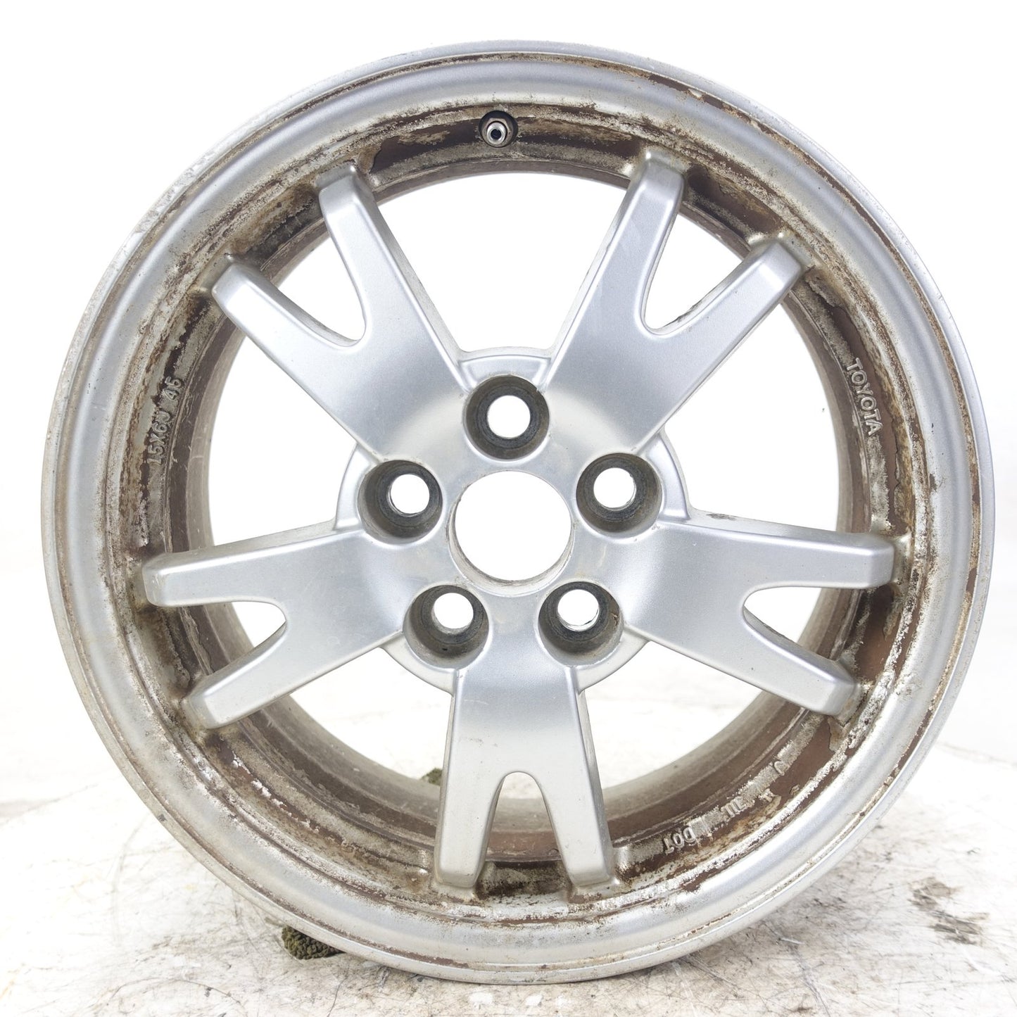 2010 2011 Toyota Prius Wheel Rim Ring 15 inch Aluminum Alloy