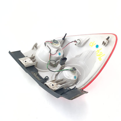 2010 2011 2012 2013 2014 2015 Chevrolet Equinox Right Passenger Taillight Lamp