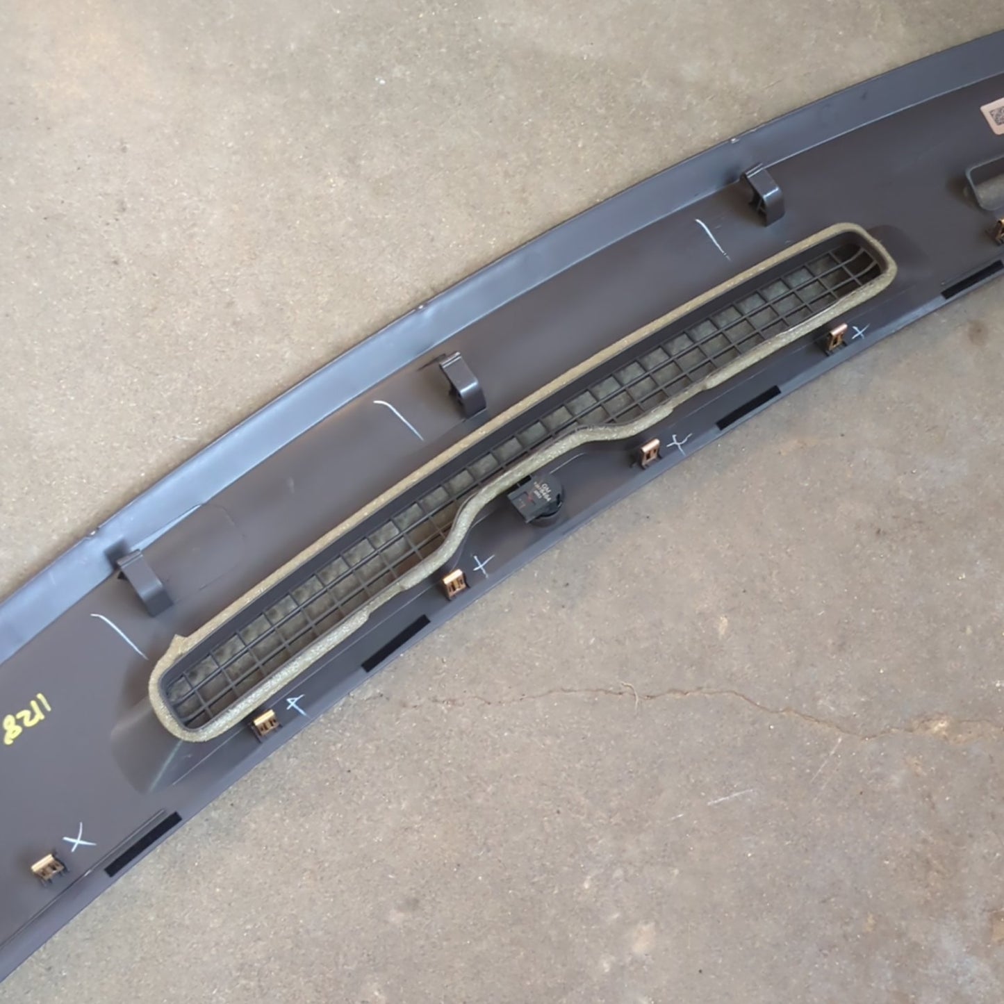 2014 2015 16 Silverado Sierra Dashboard Defroster Speaker Vent Trim Panel Brown