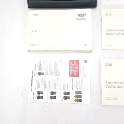 2019 Cadillac XT4 Owner's Manual Owners Guide Book